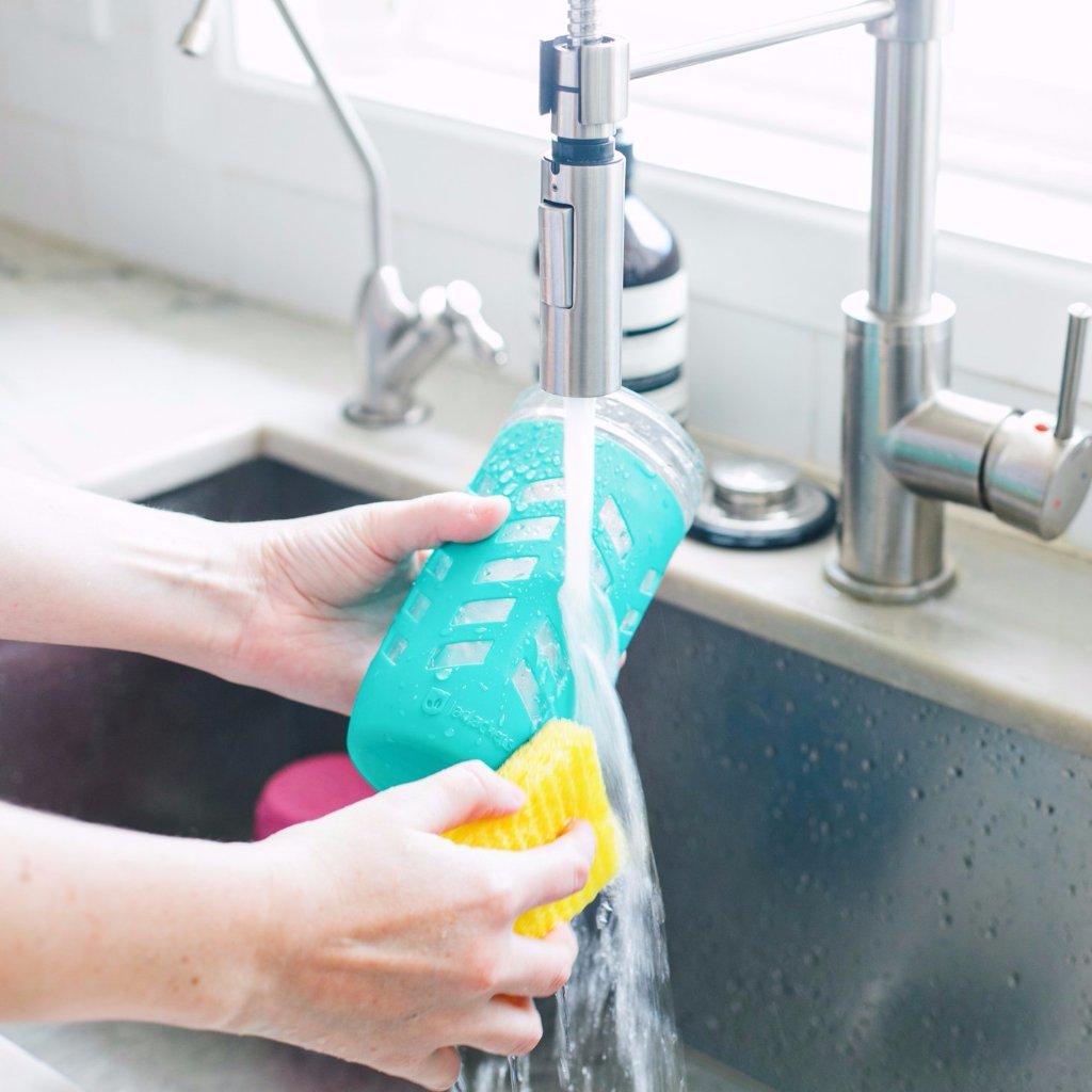 Colorful silicone covers for 24oz mason jars