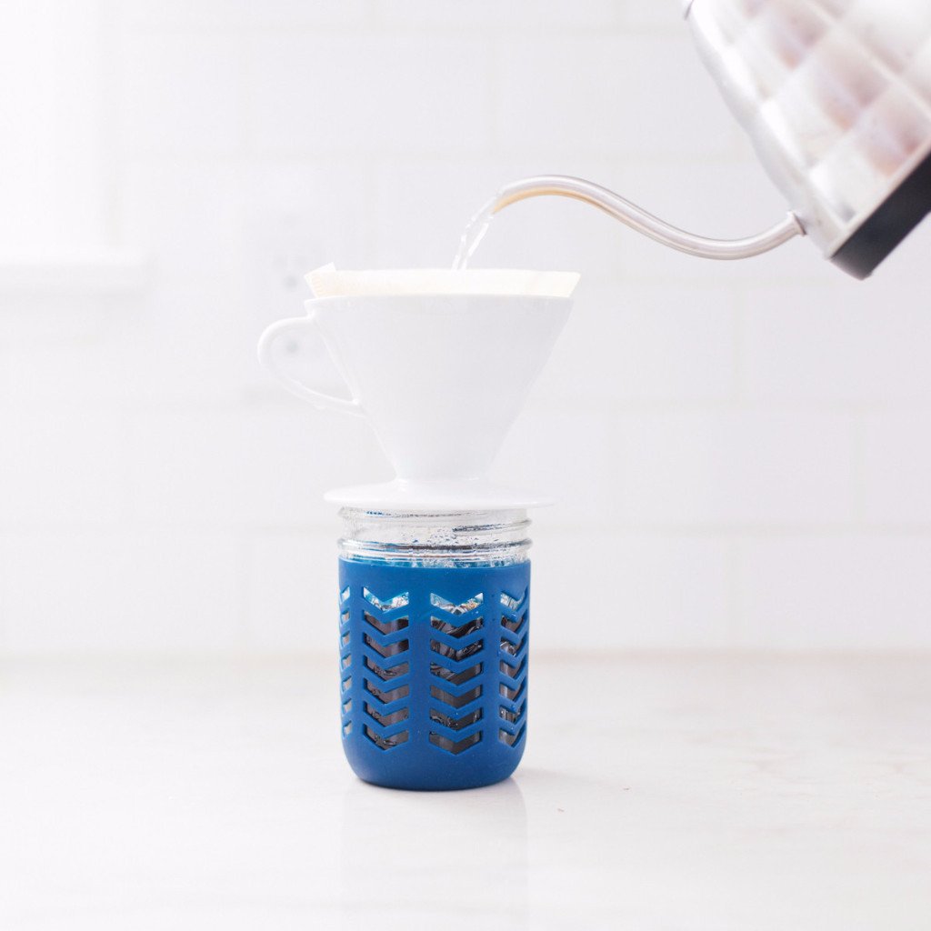 silicone mason jar protector sleeve fits ball kerr 16oz 1 pint wide mouth jars